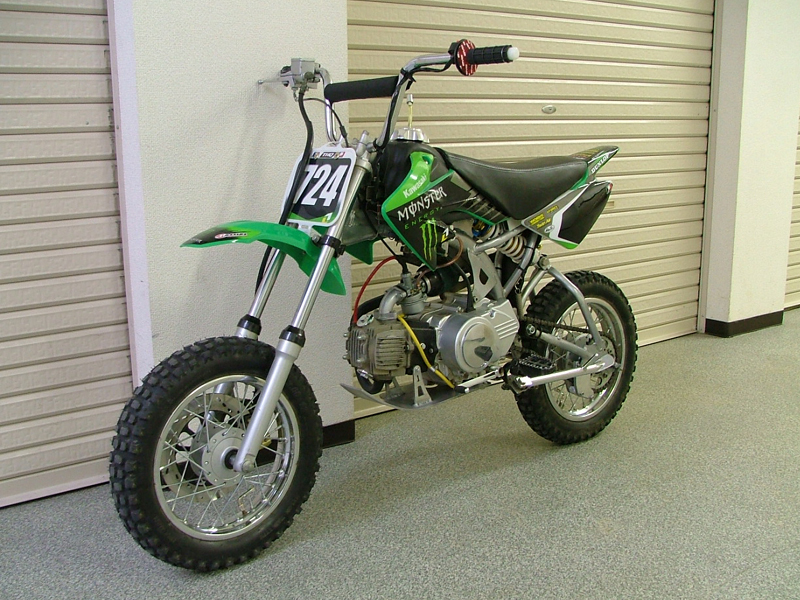 2006_0204_B.jpg